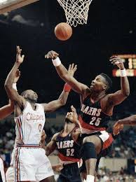 Former Trail Blazers player Jerome Kersey dies at 52