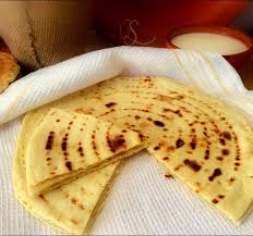 Delice Et Gourmandise Recettes Algeriennes A Base De Semoule Recette Algerienne Khobz Recette