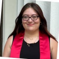 Cassandra Saunders's Instagram, Twitter & Facebook