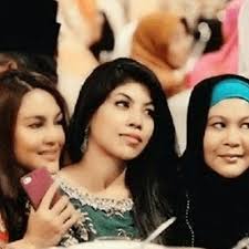 Maybe you would like to learn more about one of these? 7 Adik Beradik Selebriti Popular Malaysia