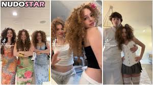 Kalogeras Nude Leaks Photo 9 - NudoStar