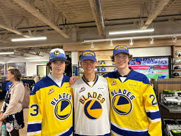 Blades ink 2008-born prospects Olsen, Williams, and Budd, complete "Calgary  Connection"