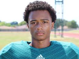 NFL star tweets about Raise Ten for Ten scholarship drive