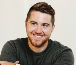 Steven Morvay's Instagram, Twitter & Facebook