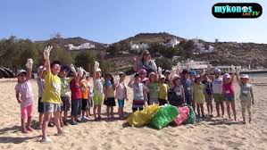 Η σειρά ξεκίνησε να προβάλλεται στις 11 σεπτεμβρίου του 1974 και ολοκληρώθηκε στις 21 μαρτίου του 1983, σε 9 κύκλους. Everything Mykonos Related Page 18 Mykonos Live Tv