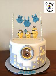 Pin On Minion Cakes By Coxie S Cakes