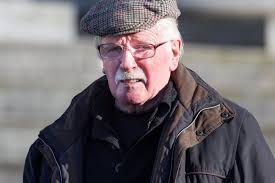 Musician who claimed book's cover made him look like an 'alcoholic' settles  case