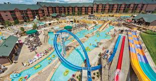 Nobody Puts A Bigger Splash In Family Fun Than The Waterpark Capital Of The Worl Wisconsin Dells Waterpark Wisconsin Dells Vacation Wilderness Wisconsin Dells