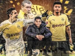 Ogni giorno ringrazio dio per quanto sono fortunato ❤️ professional football player of u.s. Borussia Dortmund So Plant Der Bvb Den Umbruch Mit Florian Neuhaus