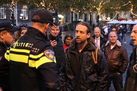 Willem engel was de ideale kandidaat. Viruswaarheid Voorman Willem Engel Is Vrij En Wilde Direct Door Naar Nieuwe Demonstratie Foto Ed Nl