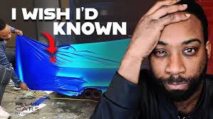 Vinyl Wrapping Car Trunk