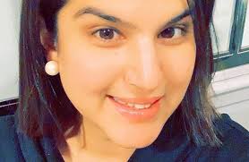 Takk for sist, Wasifa Javed Butt