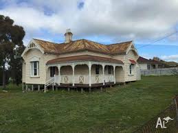 We can integrate our traditional home sale programs into your existing relocation program to meet the needs of your company and relocating employees. Victorian Weatherboard House For Re Location 4br For Sale In Ararat Victoria Classified Australialisted Com