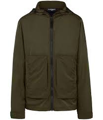 Veste 2 boutons, surpiquée, col tailleur avec boutonnière ouverte milanaise, bas de manches avec boutonnières ouvertes, 2 poches à rabat, 1 fente dos. Anorak Coupe Vent Pour Homme Manches Longues Vert Kaki Europann