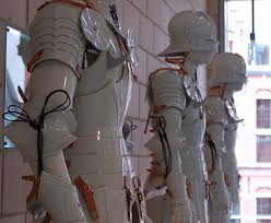 Porcelain Suits Of Armor By Hans Van Houwelingen Cfile Contemporary Ceramics Ceramic Art Suit Of Armor