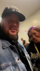 Shout out to my babies after meeting him tonight.