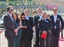 O glamour em casal marcou a cerimónia de muitas personalidades na gala de inauguração de dois navios da empresa douro azul: A Rosa Alva Tag 2 Yvonne Catterfeld Tauft Die A Rosa Alva Carmens Cruisediary