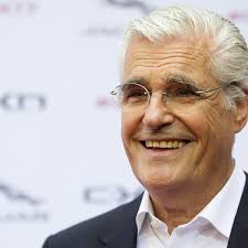 Schönling und Schurke