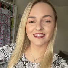 Hannah Cleary's Instagram, Twitter & Facebook