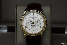 En cet été 2021, la manufacture poursuit le développement de sa collection vanguard lady moonphase en or rose avec ou sans diamants. Frederique Constant Classics Business Timer Moonphase Reviews By Wyca