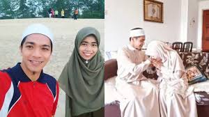 Perkara tersebut adalah da'i farhan telahpun menceraikan isteri pertamanya fatin nurul ain dengan talak satu melalui audi aplikasi whatsapp pada 3 disember 2019. Doakan Kami Da I Farhan Rujuk Bekas Isteri Pertama Lepas Ceraikan Aura Wanita Ke 19 Gempak