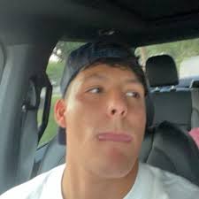 Luis jacquez (@Luisjacquez8)