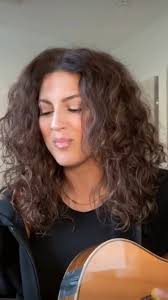 Missin u BUT make it acoustic #vocals #torikelly #taylorswift #erastour  #singing #fyp #fanaccount #queen #missinu