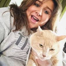 Evie Mann (evdogmann2018)