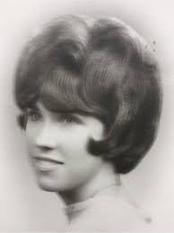 You will all know our lovely post lady Jane Swarbrick, Jane has asked that  I let you know that her mum Mary Swarbrick passed away earlier this month  Mary Swarbrick was for