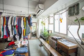モノではなく カルチャーを売る店 stranger リビング インテリア ショップデザイン インテリア