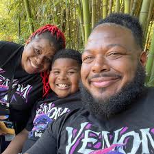 JUSTIN CRAIG NAMED SHS BAND DIRECTOR Saluda High School SHS Principal Robert  Etheredge announced today that Justin Craig has been named the new Saluda  High School Director of Bands. Justin Craig is