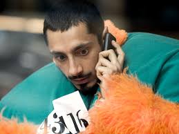 Riz ahmed talks about the time he met the queen and tried to fist bump her…subscribe to channel 4 for more: In Praise Of Riz Ahmed S Performance In Four Lions