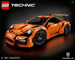 This particular car is the one that pointed at the sky from the tip of the sculpture at the goodwood festival of speed in 2013, which gives you some idea where porsche rates it in its pantheon of models. Review 42056 Porsche 911 Gt3 Rs Brickset Lego Set Guide And Database