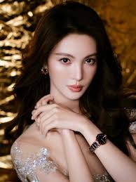 China Entertainment News: Jin Chen at brand event