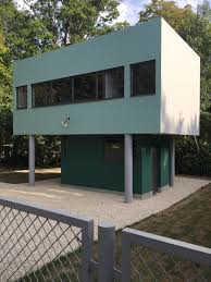 Villa Savoye La Maison Du Jardinier Le Corbusier 1929 Villa Outdoor Decor Outdoor