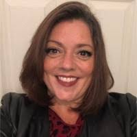 Laura Mccoll's Instagram, Twitter & Facebook