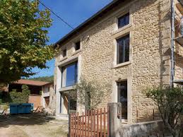 Renovation Lourde D Un Corps De Ferme A Saint Donat Sur L Herbasse Intervention Structurelle Lourde En Facade Architecte Maison Contemporaine Maison Architecte