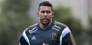 Atualmente vladimir é o terceiro goleiro do santos. Aranha E Internado Na Uti Com 50 De Pulmoes Comprometidos Apos Diagnostico De Covid 19