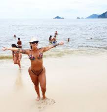 We did not find results for: Cenapop 15 Vezes Em Que A Musa Fitness Vanessa Ataides Arrasou Ao Posar De Biquini