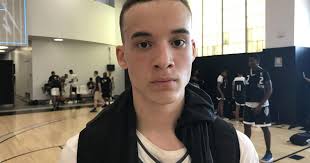 Recruiting report: Australia native Jayden Stone earns Jays offer after  breakout AAU season