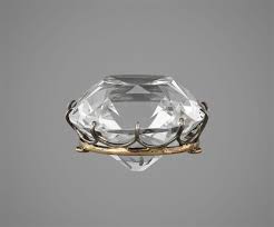 Diamant Dit Le Regent Europe 18e Siecle Diamant Decouvert En Inde En 1698 Acquis Par Thomas Pitt G Diamant Joyaux De La Couronne Musee Du Louvre