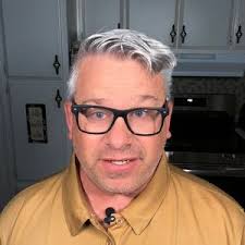 Gary Fox (@satirefox)