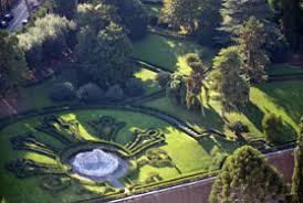 Maybe you would like to learn more about one of these? Die Vatikanischen Garten Nutzliche Informationen