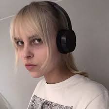 Katrina Abrams (katrinaabramss)