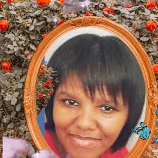 Oudtshoorniete staan saam