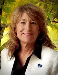 Barbara Ecker's Instagram, Twitter & Facebook