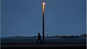 That's a period of 67 days of total darkness. Sun Sets In Northern Alaska City And Won T Rise For Another 65 Days Khou Com