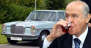 Bahceli Tek Kapi Antika Mercedes Aldi Arabalarinin Sayisi 11 E Cikti Dailymotion Video