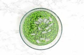 Stir and boil 1 minute. How To Freeze Peas Step By Step Video Whiskaffair