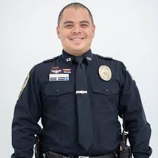 Check spelling or type a new query. Dspm Chihuahua V Twitter Lo Acuchillan Y Policias Municipales Le Salvan La Vida Nota Https T Co Rmhviydhrb El Policia Tercero Ivan Martinez Morales Esta Capacitado Como Tecnico En Urgencias Medicas Destacado Elemento De La